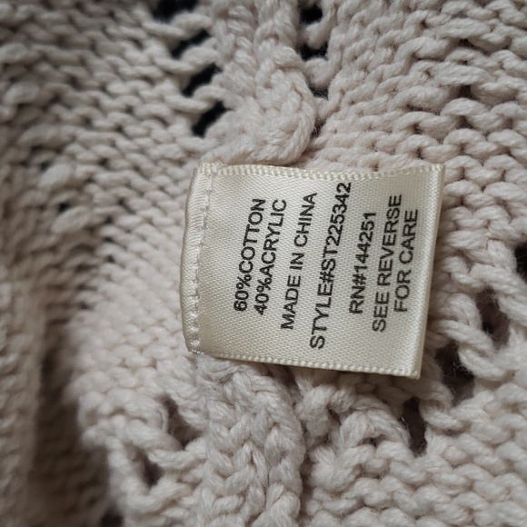 Crochet Crop Sweater - Picture 6 of 6